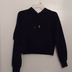 Rue21 croped hoddie